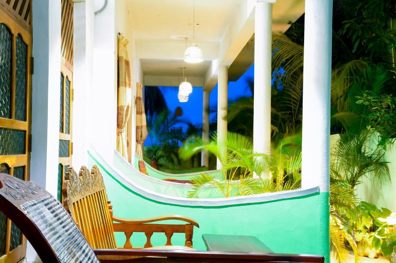Badolina Kingdom Hotel Arugam Bay Luaran gambar