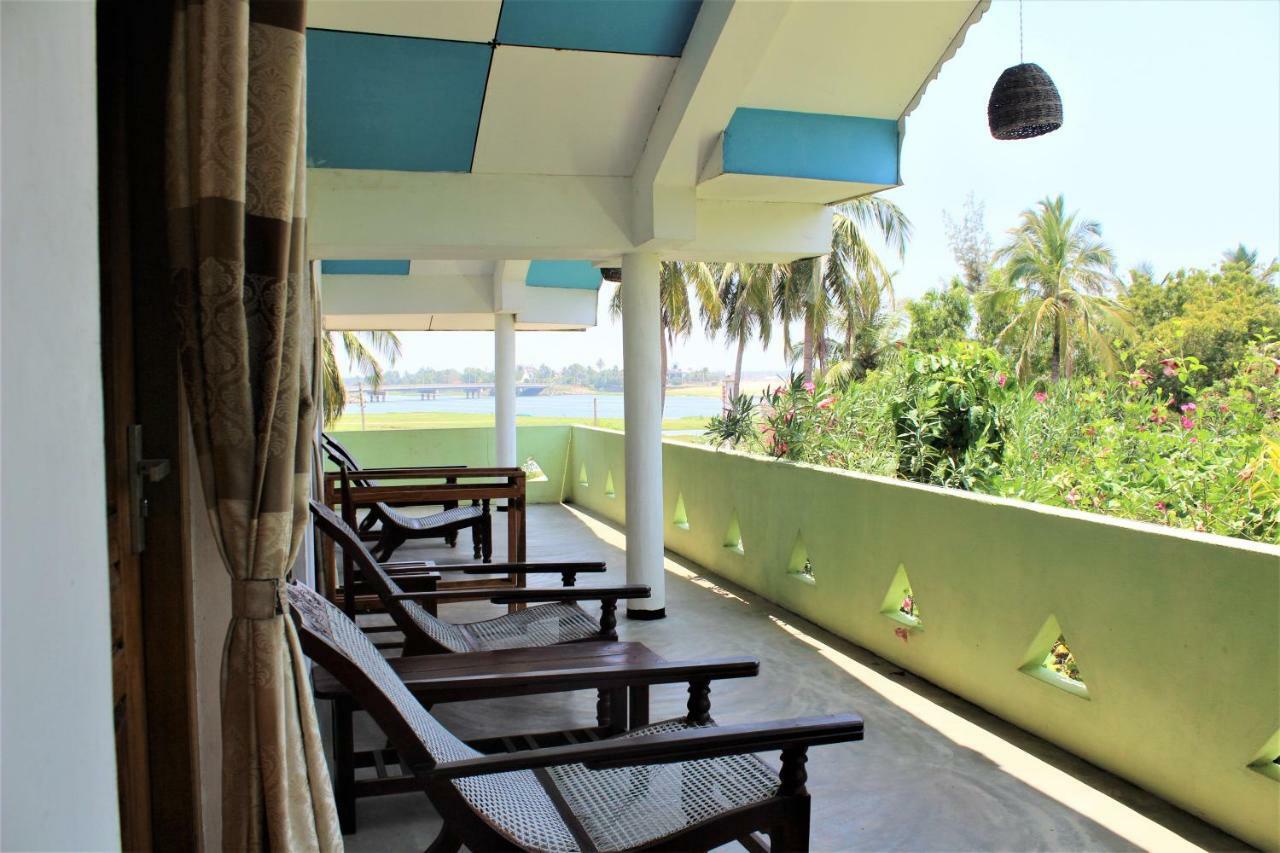 Badolina Kingdom Hotel Arugam Bay Luaran gambar